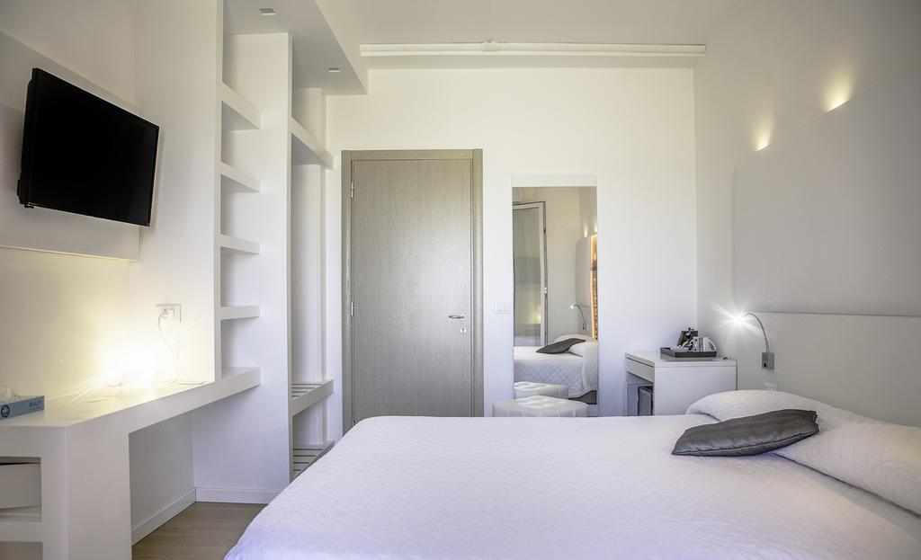 קאורלה Hotel Antoniana מראה חיצוני תמונה