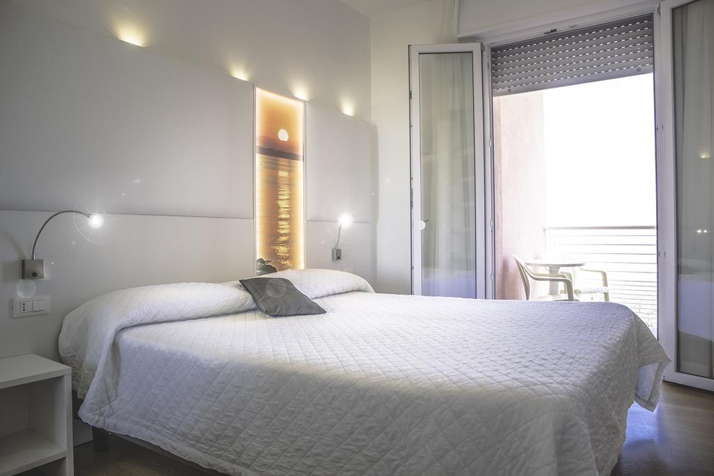 קאורלה Hotel Antoniana מראה חיצוני תמונה