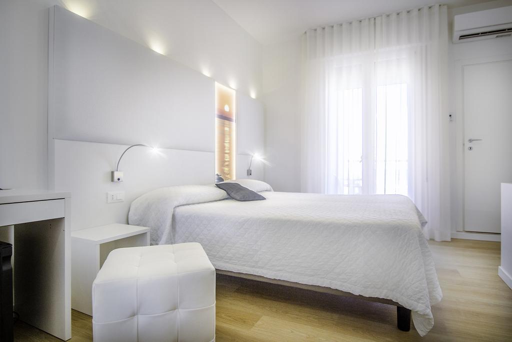 קאורלה Hotel Antoniana מראה חיצוני תמונה